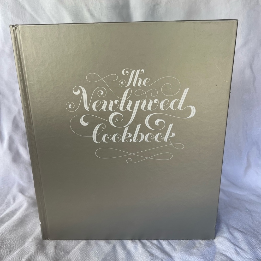 The Newlywed Cookbook - Silver Cookbook